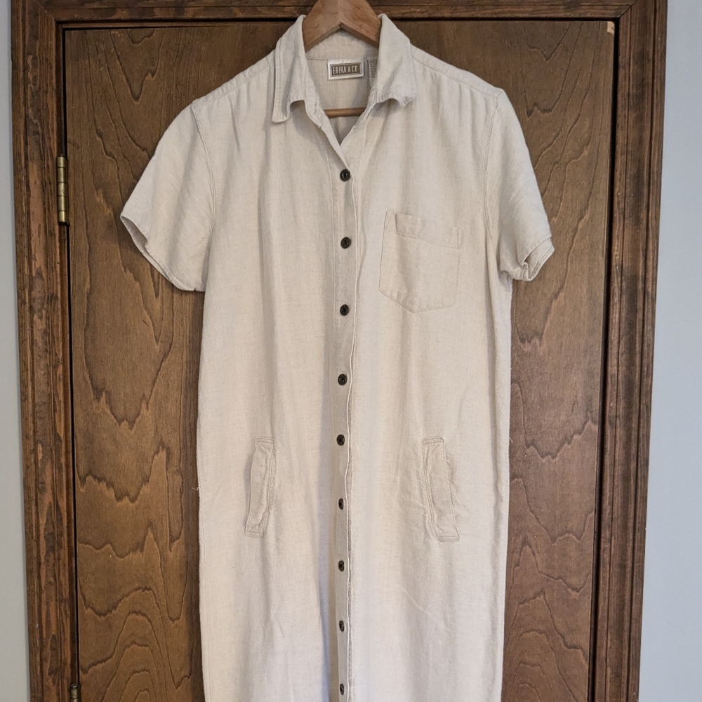 Erika & Co Medium beige linen dress